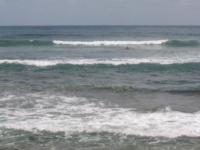 Anse Bonneville - Surfeur