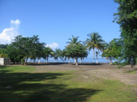 Plage de Madiana sans Paillote, août 2010 Plage de Madiana sans Paillote