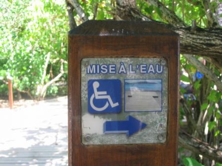 Plage de la Breche accessible aux personnes à mobilité réduite