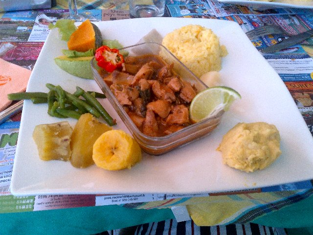 Restaurant Le Littoral - Fricassée de lambi accompagnée de légumes pays