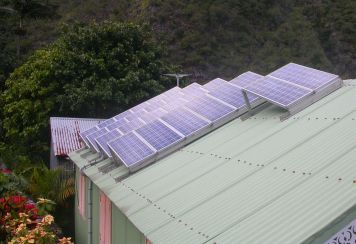 Panneau photovoltaïque Martinique, mai 2010 Panneau photovoltaïque Martinique