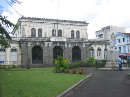 Espace Culturel Camille Darsiere - Ancien Tribunal Fort de France