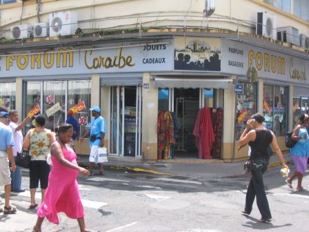Forum Caraibe au Centre Ville de Fort de France, août 2009 Forum Caraibe au Centre Ville de Fort de France