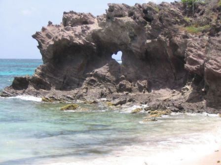 Coeur Anse Grosse Roche Trace des Caps, août 2009 Coeur creusé a Anse Grosse Roche Trace des Caps